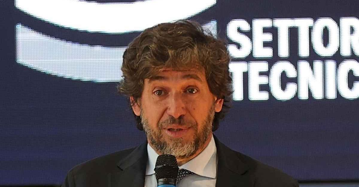 Albertini: “Derby con nessun favorito. Il Milan deve lottare per lo ‘Scudetto’. Su Leao e Modric …” Albertini: “Derby con nessun favorito. Il Milan deve lottare per lo ‘Scudetto’. Su Leao e Modric …”
