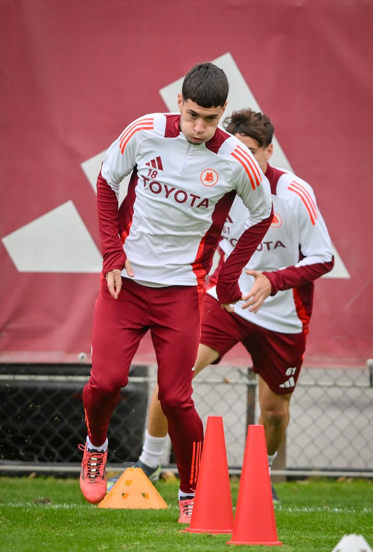 Trigoria, l’allenamento del mercoledì mattina – FOTO GALLERY - immagine 46