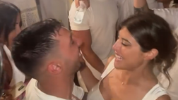 Politano, emozione durante la sera prima delle nozze: canta e balla Abbracciame