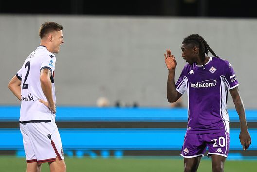 Moise Kean dell'ACF Fiorentina esulta dopo aver segnato un gol durante la partita di Serie A tra Fiorentina e Bologna. (Foto di Gabriele Maltinti/Getty Images) Kean Griddy Dance