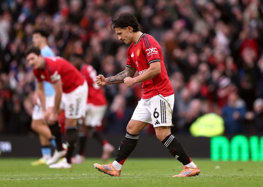 Carrick surclassa Guardiola alla prima coi red devils: il derby di Manchester è dello United- immagine 2