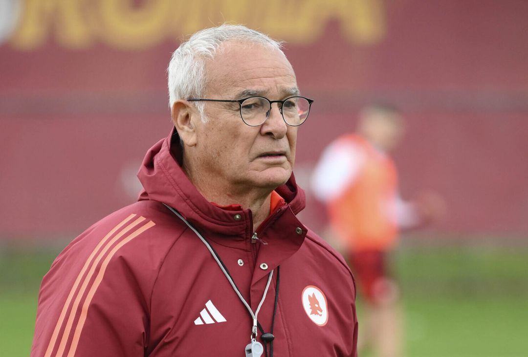 Roma, meno due giorni dal Napoli: Dybala parzialmente in gruppo – FOTO GALLERY - immagine 35