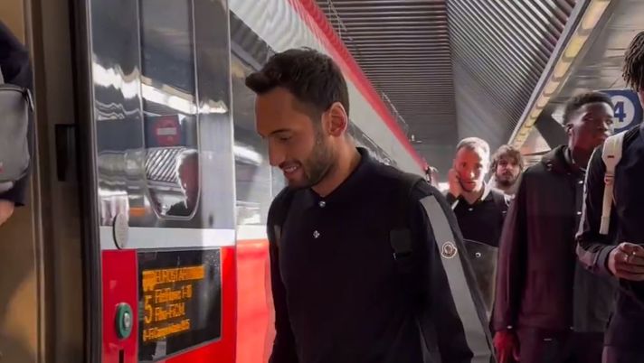 Calhanoglu treno Inter