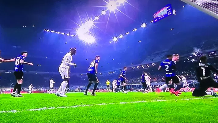 VIDEO Inter-Napoli 0-1, azzurri in vantaggio! La rete di Scott McTominay - immagine 1