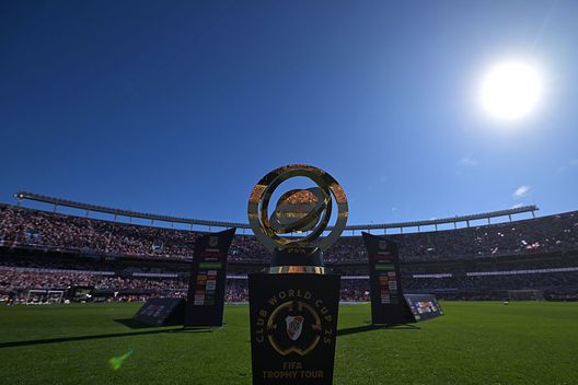 Buenos Aires, Argentina - 27 aprile 2025: Trofeo del Mondiale per Club al Monumental, stadio del River Plate. (Foto di Marcelo Endelli/Getty Images) River Plate, Driussi si fa male contro l’Urawa Reds: Mondiale già finito?- immagine 2