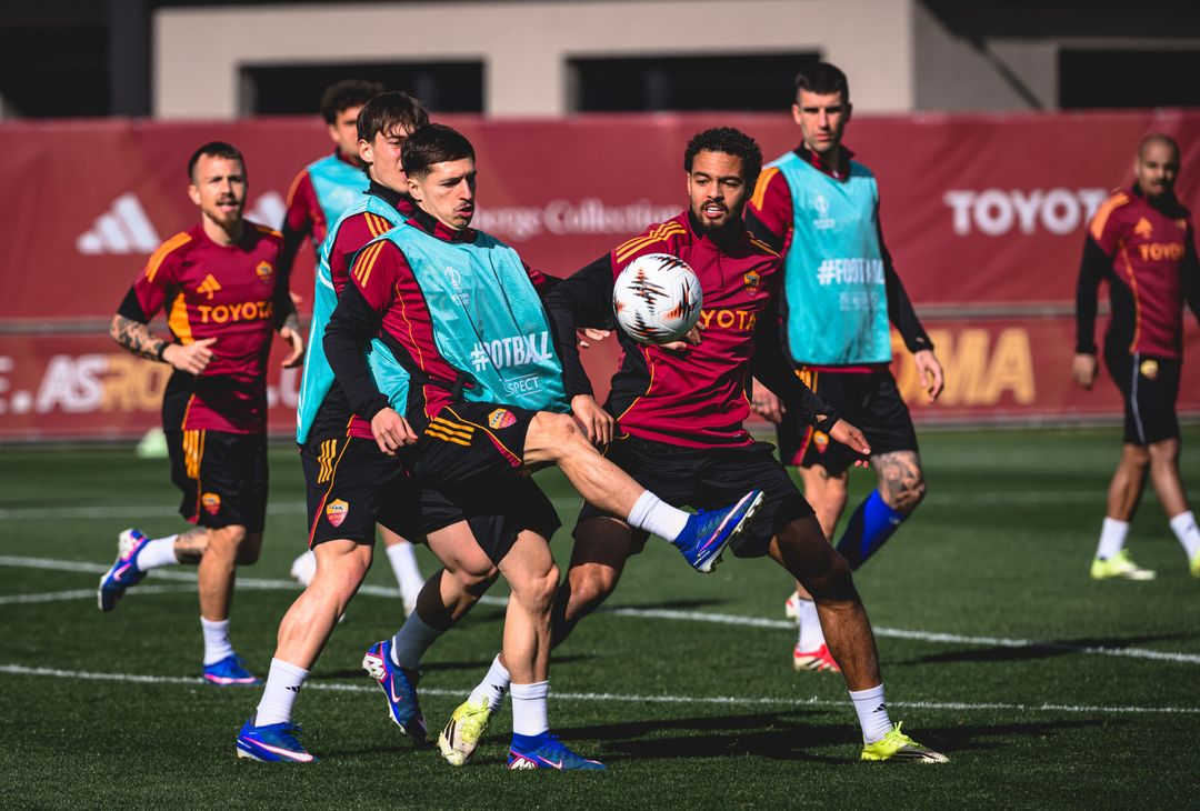 Trigoria, la rifinitura alla vigilia di Roma-Bologna – FOTO GALLERY - immagine 23