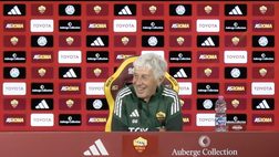 Un gatto interrompe Gasperini in conferenza: “Risponde lui per me” (VIDEO)