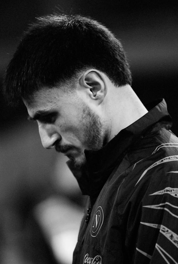 La gioia derivata dai gol di Alisson Santos ed Elmas e dai rientri del duo De Bruyne-Anguissa e il terrore causato dalla rete siglata da Casadei nei minuti finali: due facce della stessa medaglia che compongono il riassunto 'in bianco e nero' di Napoli-Torino realizzato dall'admin dell'account Instagram della compagine partenopea.