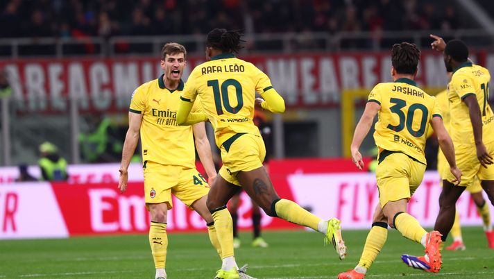 MILAN, ITALY - FEBRUARY 18: Rafael Leao of AC Milan celebrates after scoring his team's first goal with teammates Matteo Gabbia during the Serie A match between AC Milan and Como 1907 at Giuseppe Meazza Stadium on February 18, 2026 in Milan, Italy. (Photo by Giuseppe Cottini/AC Milan via Getty Images) milan-como