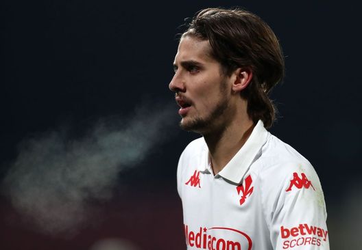 Monza, Italia - 13 gennaio 2025: Andrea Colpani durante la partita contro il Monza. (Foto di Marco Luzzani/Getty Images) Fiorentina, top e flop di una buona stagione guidata da Palladino- immagine 6