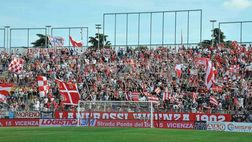 Oggetti in campo nel derby contro la Virtus Verona: multa per il Vicenza