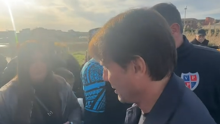 VIDEO “Compra Garnacho!”. La risposta di Conte ad un piccolo tifoso azzurro - immagine 1