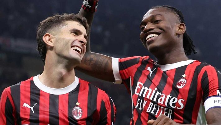 'La Gazzetta della Sport' dedica un articolo alla coppia del Milan formata da Leao e Pulisic | AC Milan News (Foto Getty Images) Milan, a Torino torna il duo Pulisic-Leao: in Serie A nessuno meglio di loro