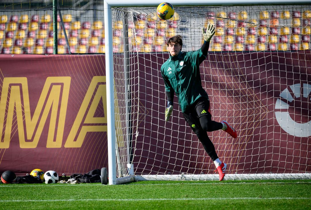 Trigoria, ripresa degli allenamenti dopo l’AZ Alkmaar – FOTO GALLERY - immagine 14