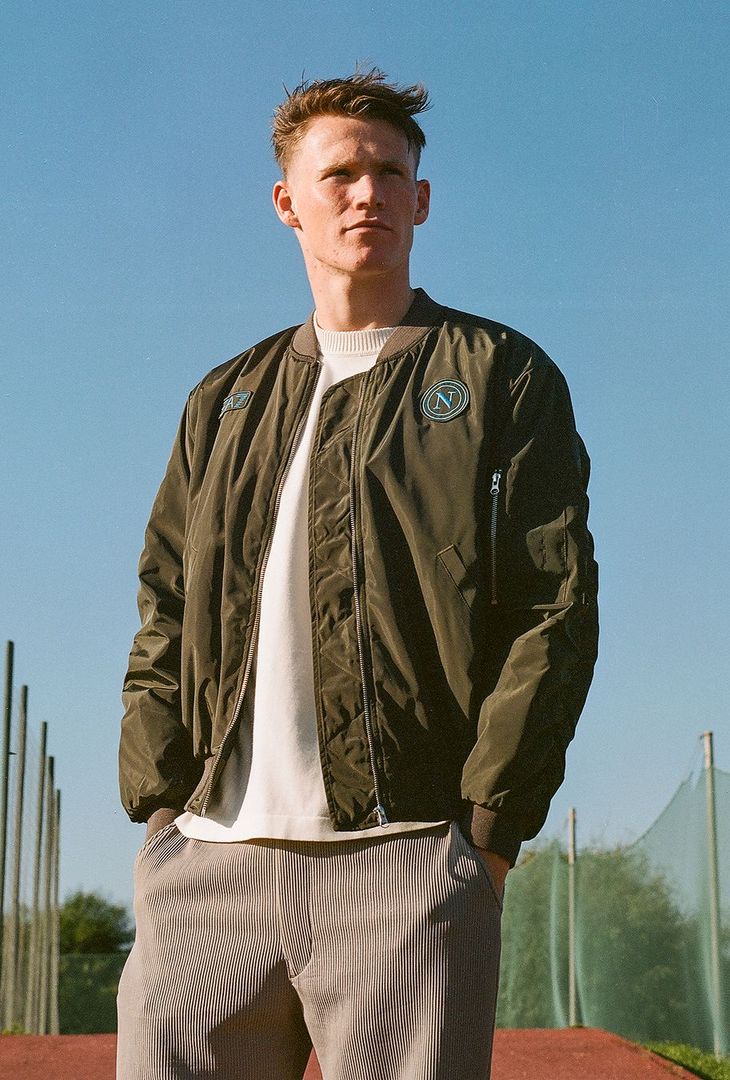 GALLERY Il Napoli veste le nuove Aviator Jacket: Anguissa e McTominay i volti azzurri - immagine 7