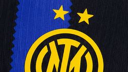 Inter, ci siamo: ecco le prime immagini della versione ufficiale della nuova maglia