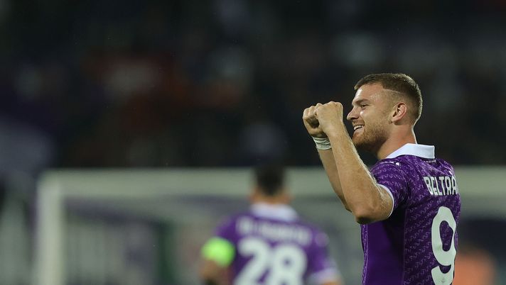 FLORENCE, ITALY - OCTOBER 26: Lucas Beltrán of ACF Fiorentina celebrates after scoring a goal during the match between of ACF Fiorentina and FC Cukaricki, Group F - Uefa Europa Conference League 2023/24 at Stadio Artemio Franchi on October 26, 2023 in Florence, Italy. (Photo by Gabriele Maltinti/Getty Images) Beltran studia da indispensabile: è il momento del Vikingo d’Argentina - immagine 1