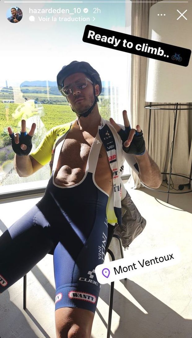 Francia, Eden Hazard sale in bicicletta per scalare il mitico Mont Ventoux- immagine 2