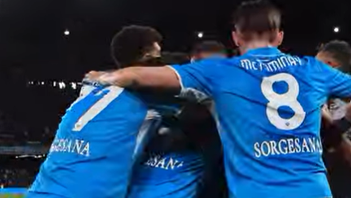 VIDEO Fango e sudore, è questo il Napoli firmato Conte: i momenti più belli VIDEO Fango e sudore, è questo il Napoli firmato Conte: i momenti più belli - immagine 1