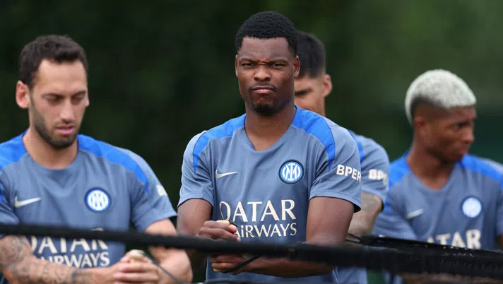 Sky – Inter e Dumfries, ieri summit per il rinnovo: voglia di proseguire insieme - immagine 1