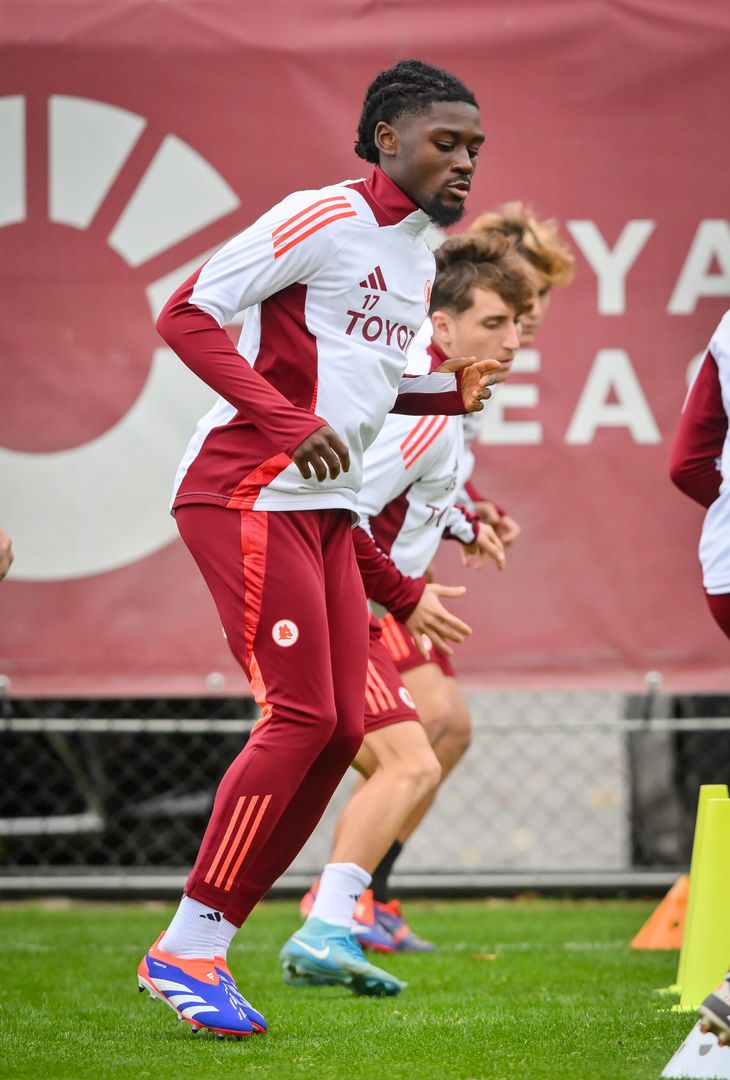 Trigoria, l’allenamento del mercoledì mattina – FOTO GALLERY - immagine 26