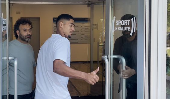 Pedullà: “Inter, occhio a Belghali. Sfida alla Juve per Lucumi? Escludiamone una. Con Chalobah…”- immagine 2