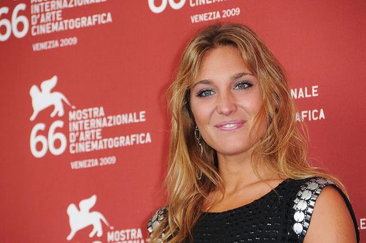 Lucilla Agosti protagonista a La Talpa. Nei giorni scorsi la gaffe con Elodie- immagine 2