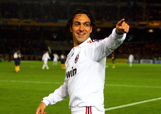 Yokohama, Giappone - 16 dicembre 2007: Nesta esulta dopo aver segnato contro il Boca Juniors in finale del Mondiale per Club. (Foto di Koji Watanabe/Getty Images) Milan-Monza, Nesta l’illustre nome in comune tra campo e panchina- immagine 2