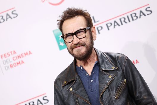 ROME, ITALY - OCTOBER 15: Marco Giallini attends the photocall for 'Il Principe Di Roma' during the 17th Rome Film Festival at Auditorium Parco Della Musica on October 15, 2022 in Rome, Italy. (Photo by Vittorio Zunino Celotto/Getty Images) Arriva ACAB la serie, ispirata a libro e film con Giallini. Quando e dove vederla- immagine 2