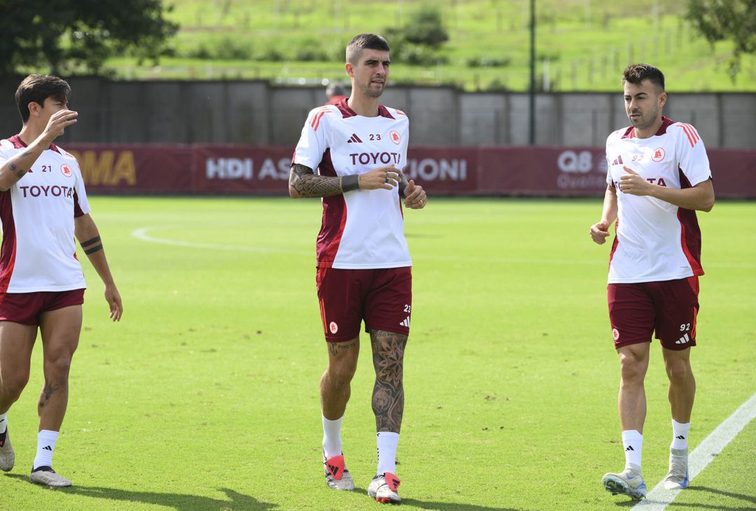 Trigoria, la rifinitura alla vigilia della sfida con l’Athletic – FOTO GALLERY - immagine 11