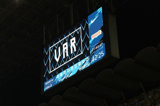 Serie A, grande svolta: accordo Federcalcio-DAZN, trasmessi gli audio VAR- immagine 2