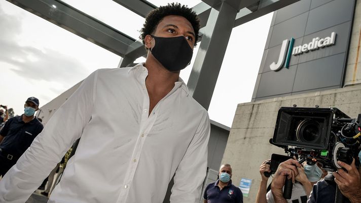 Festino a casa McKennie: si va verso l’esclusione dal derby dei coinvolti - immagine 1