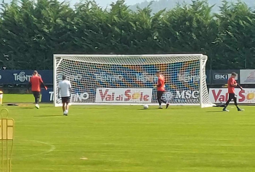 GALLERY Comincia la sessione d’allenamento per i portieri azzurri: gli esercizi - immagine 2