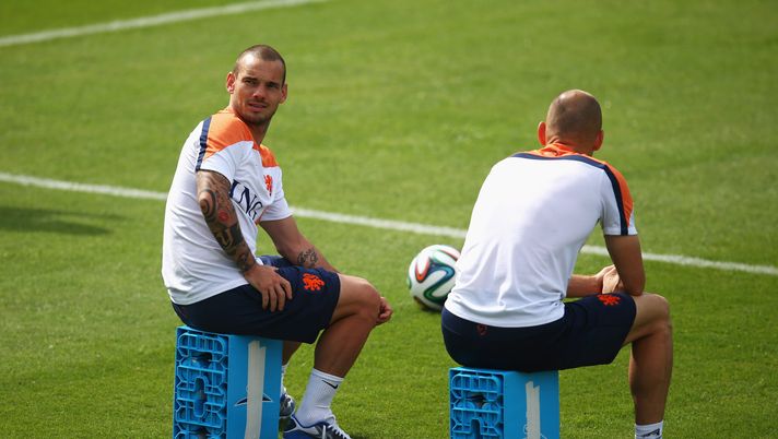 Sneijder e l’aneddoto su Robben: “A Madrid andavo sempre in questo locale. Una volta Arjen…” - immagine 1