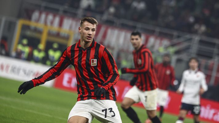 Milan-Genoa, le pagelle dei rossoneri: una notte rossa di rabbia per il Diavolo  Milan-Pagelle-Genoa-San-Siro-SerieA