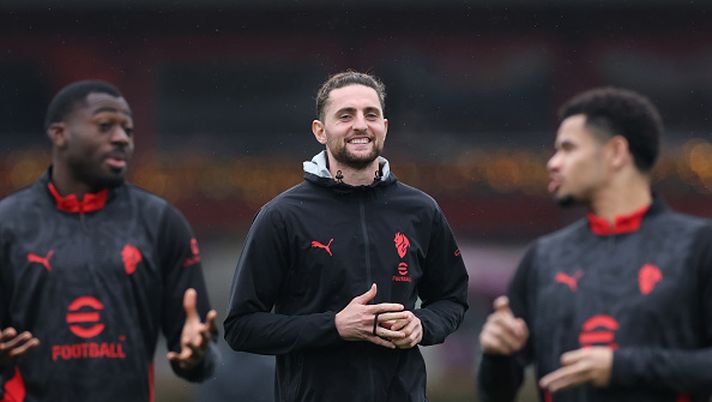 oggi-a-milanello-leao-ancora-in-gruppo-le-foto