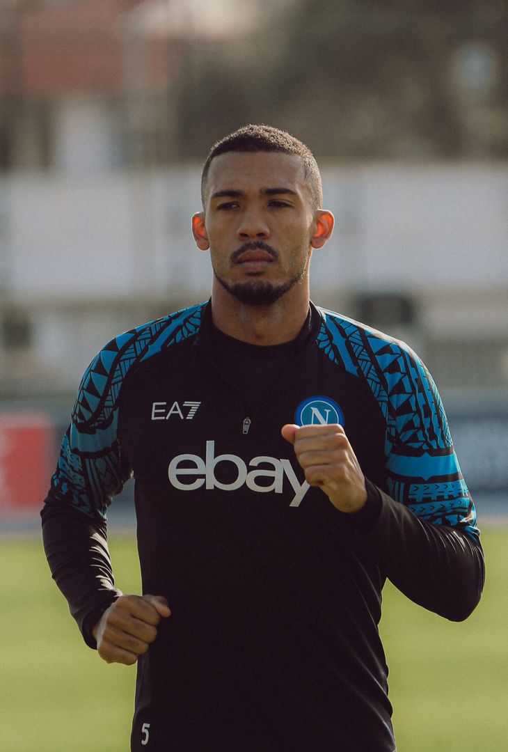 Gli azzurri si preparano al big match di venerdì