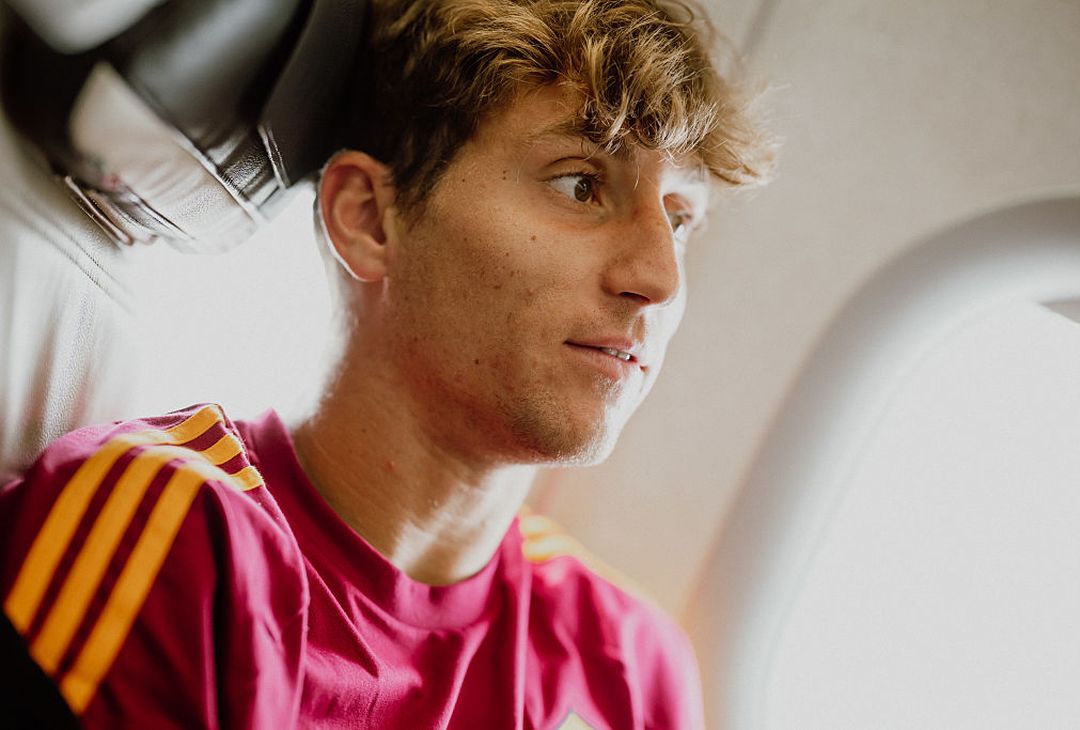 Kaiserslautern-Roma, squadra in partenza per la Germania – FOTO GALLERY - immagine 8