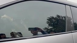 VIDEO FCIN1908 / Ritiro Inter, arriva Lautaro Martinez. Con lui Palacios