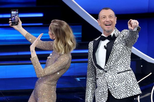 Amadeus: “A Fedez voglio bene, a Sanremo però ha sbagliato. Con Morgan ho chiuso”- immagine 2