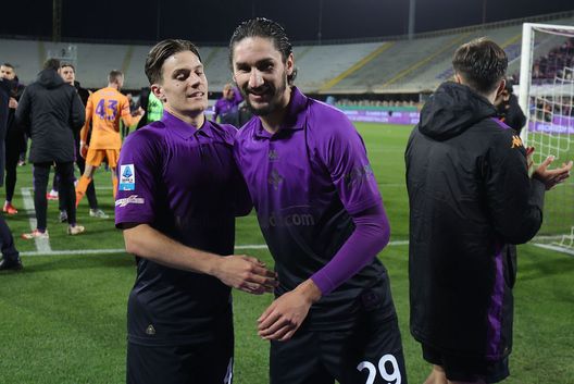 Adli cambia la foto profilo su Instagram: torna con la maglia del Milan- immagine 2