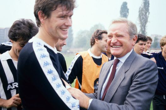 Getty Images Serena: “La frase di Agnelli, le feste a casa di Berti e la gaffe con la figlia di Sacchi”- immagine 3