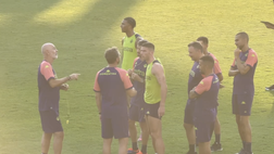 VIDEO VN – Robin Gosens a colloquio con Stefano Pioli e lo staff