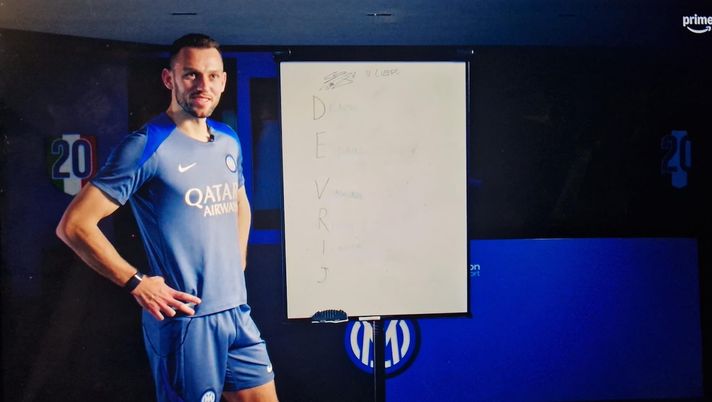 De Vrij: “Quest’Inter è bellissima. Il rapporto con Inzaghi e Bisseck mi chiama Iniesta perché…” - immagine 1