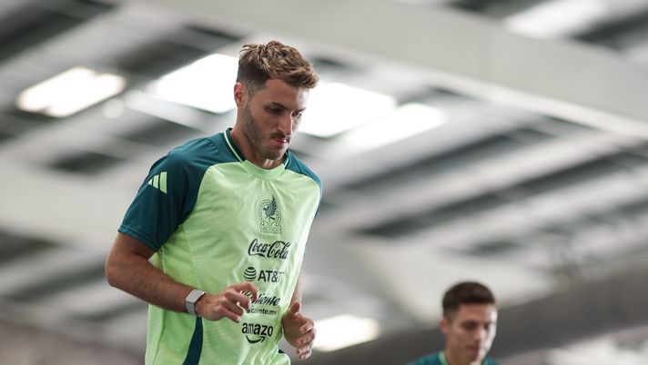 aguirre-santiago-gimenez-messico-giappone-0-0