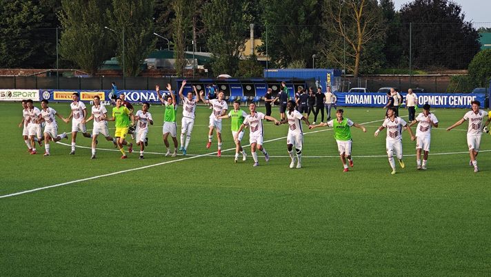 MILAN, ITALY - JUNEY 11: Torino Under 17 celebrates access to championship quart finals after winning against Inter Under 17 at Konami Youth Development Center in memory of Giacinto Facchetti (Interello) on June 11, 2025 in Milan, Italy. Torino, il programma del fine settimana delle giovanili granata- immagine 2