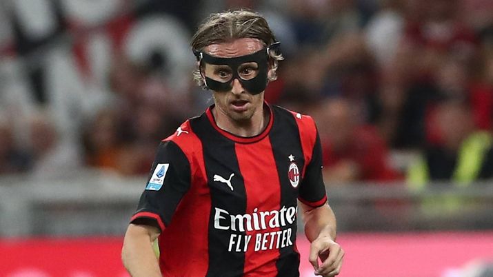 Luka Modric, centrocampista AC Milan, potrebbe non rinnovare il contratto con i rossoneri e andare via nel calciomercato estivo 2026
