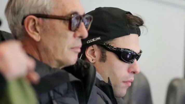 ANSA – Inchiesta ultrà, Fedez in ‘rapporti’ con il capo della curva del Milan  ANSA – Inchiesta ultrà, Fedez in ‘rapporti’ con il capo della curva del Milan - immagine 1