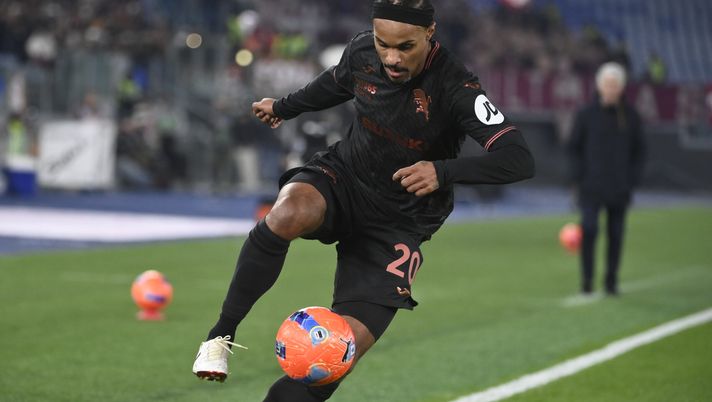 ROME, ITALY - JANUARY 13: Valentino Lazaro of Torino FC in action during the Coppa Italia match between AS Roma v Torino FC at Olimpico Stadium on January 13, 2026 in Rome, Italy. (Photo by Stefano Guidi - Torino FC/Torino FC 1906 via Getty Images) Lazaro