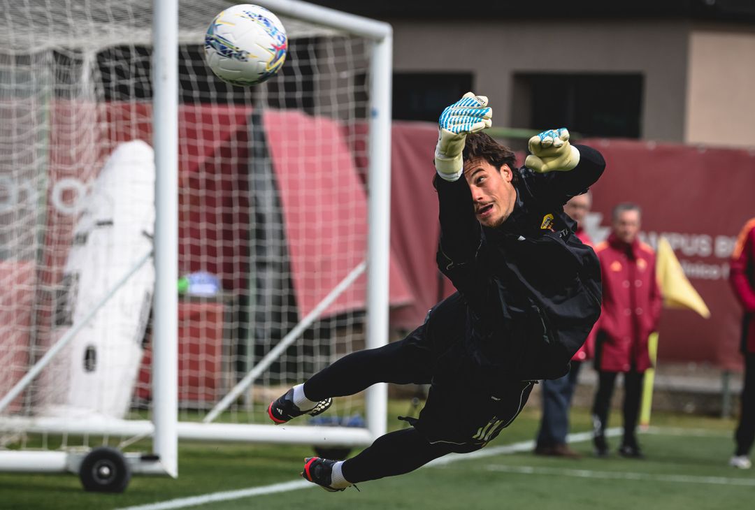 Trigoria, l’allenamento a 4 giorni dall’Inter – FOTO GALLERY - immagine 18